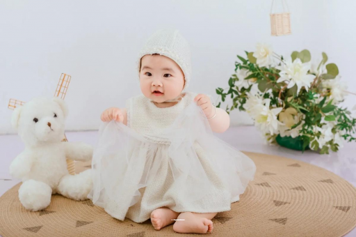 燕郊如何给宝宝排气